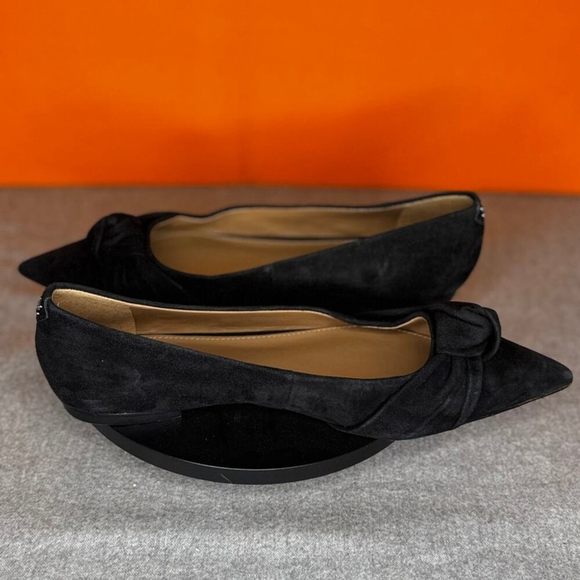 Sam Edelman Wheaton Black Suede Pointed Toe Flat Knot Size 7.5 EU 37.5‎ - Picture 1 of 6